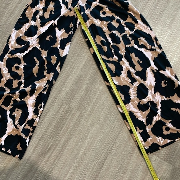 Diane Von Furstenberg Women Jumpsuit XXS Brown Animal Print Halter Contemporary - Picture 14 of 17